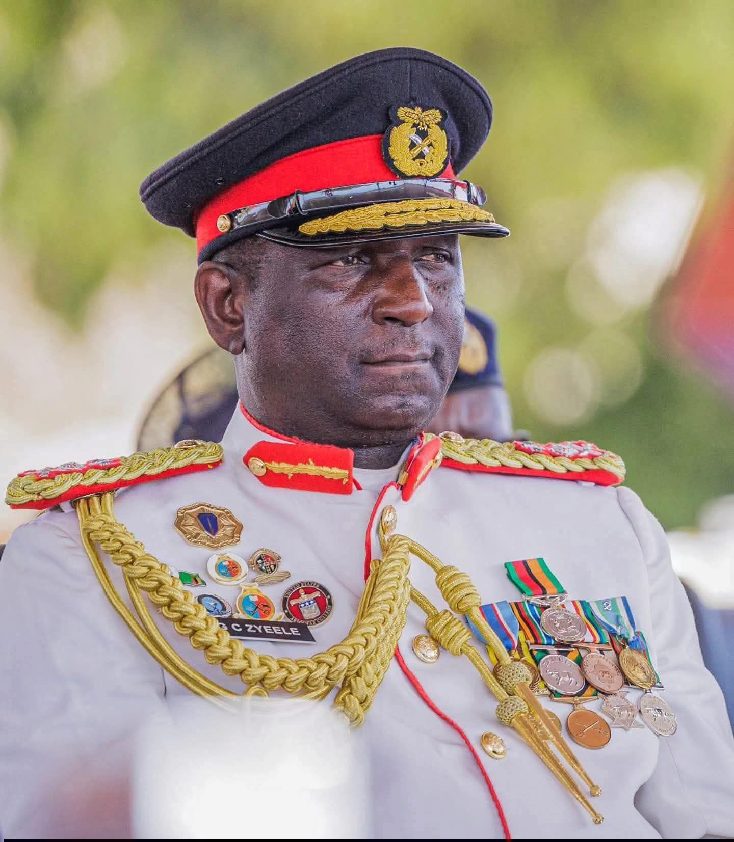 ZAMBIA ARMY COMMANDER LT GEN GEOFFREY CHOONGO ZYEELE SHOULD BE FIRED zambia-army-commander-lt-gen-geoffrey-choongo-zyeele-should-be-fired